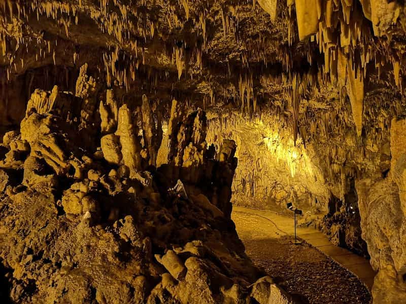 Drogarati Cave — 2