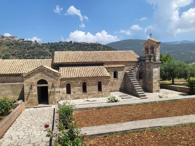 Iera Moni Agios Andreas Milapidias
