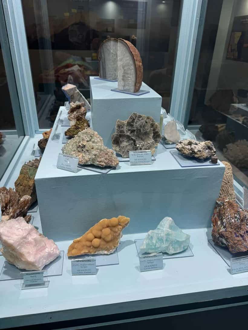 Olympus Geological History Museum