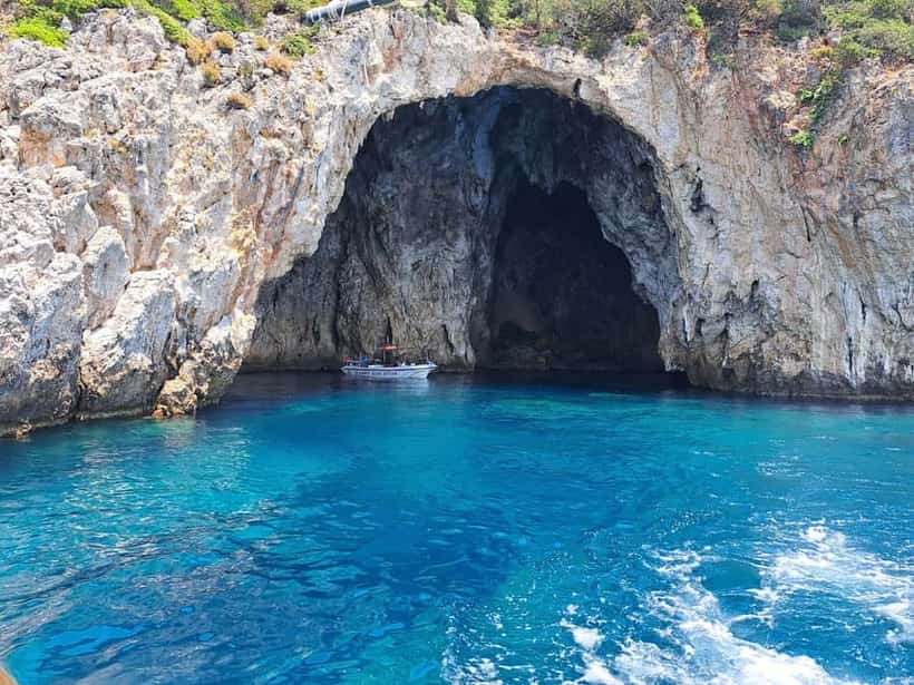Papanikolis Cave, Syvota Greece