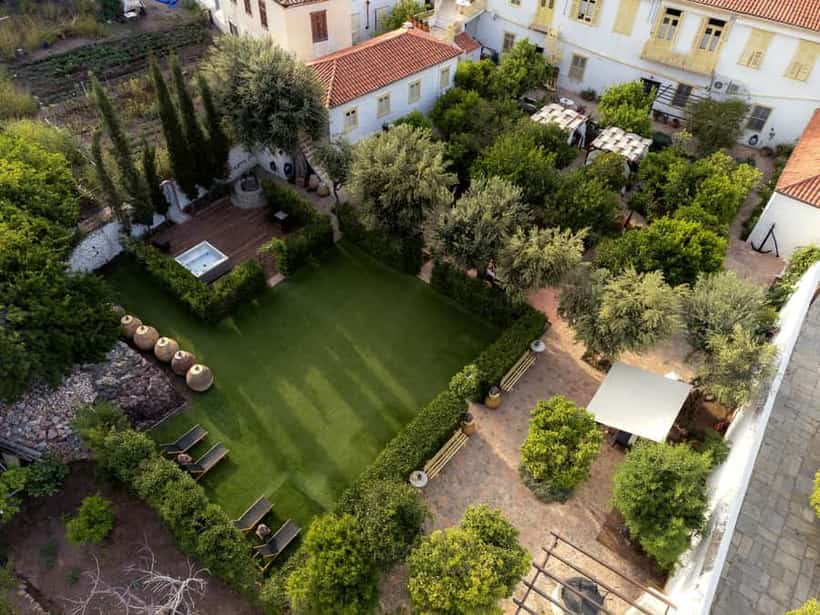 Rafalias Mansion