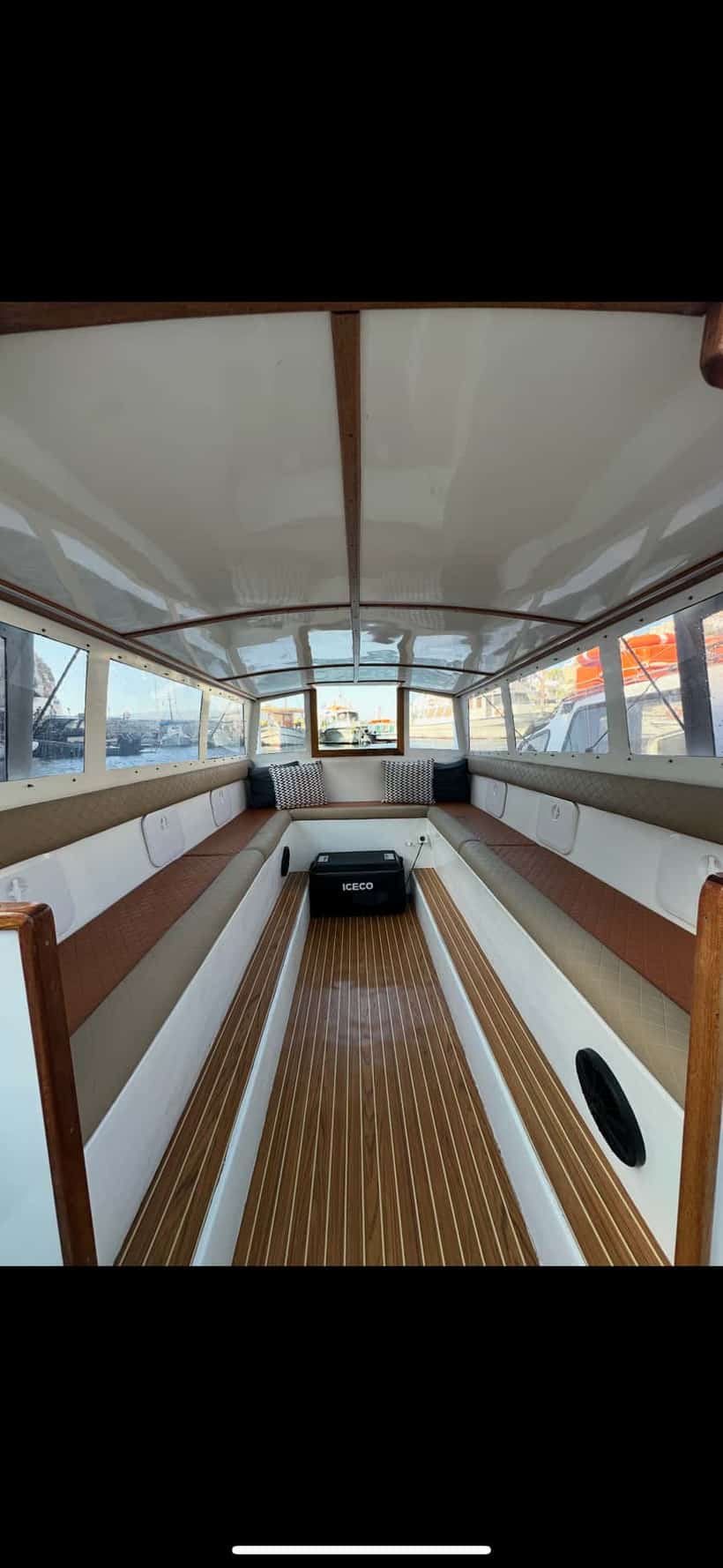 Thalassio taxi YDRA