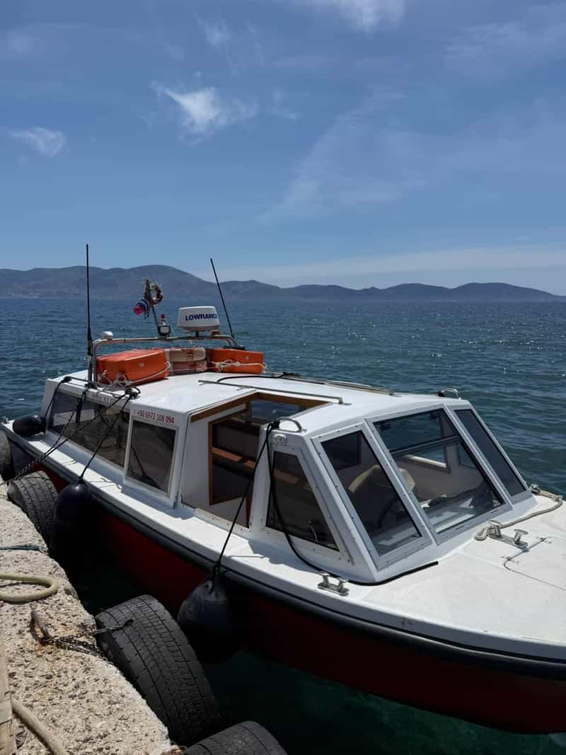 Thalassio taxi YDRA — 2