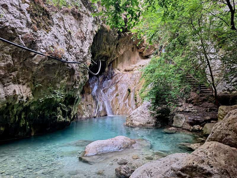 WATERFALLS NIDRI — 2