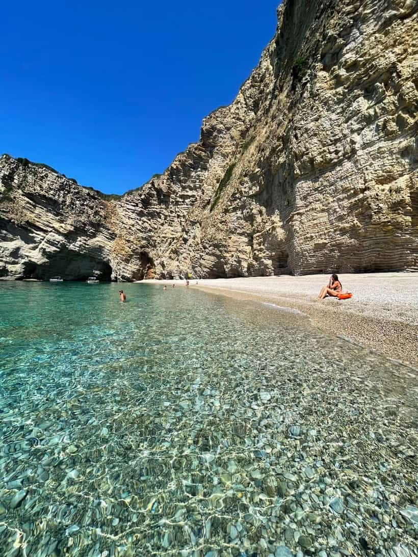 Chomi beach