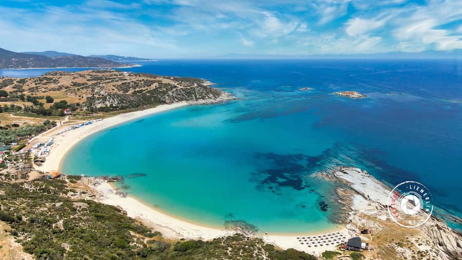 Kriaritsi Beach