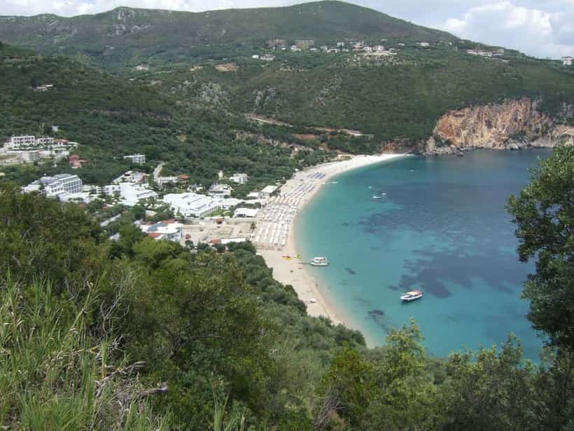 Lichnos beach