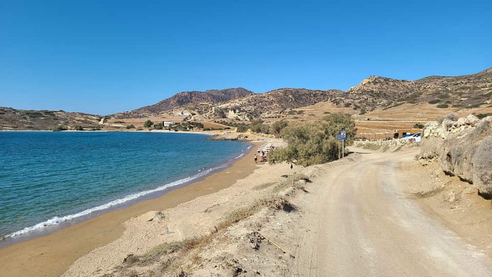 Mavrospilia Beach