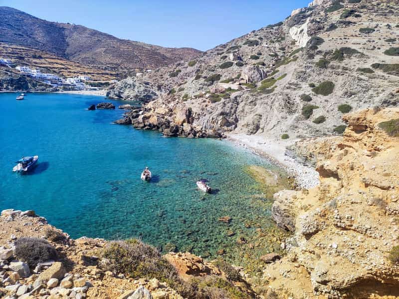 Paralia Fira — 2
