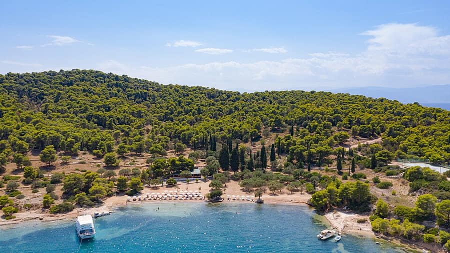 Zogeria Beach