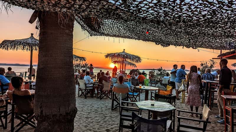 Ethnik Beach Bar — 2