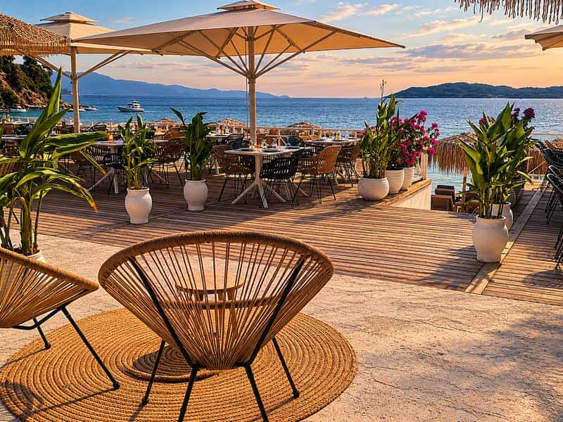Octopus Beach Bar & Restaurant — 2