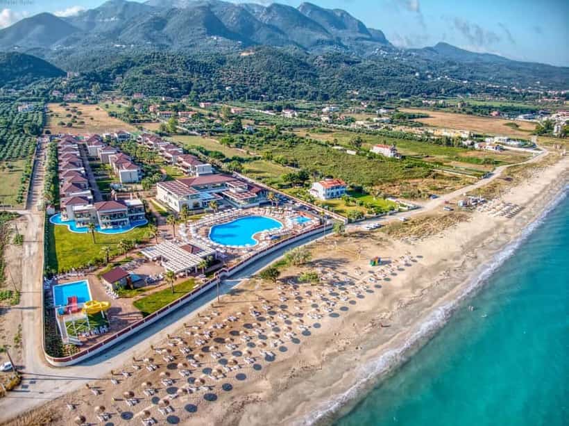 Almyros Beach Resort & SPA