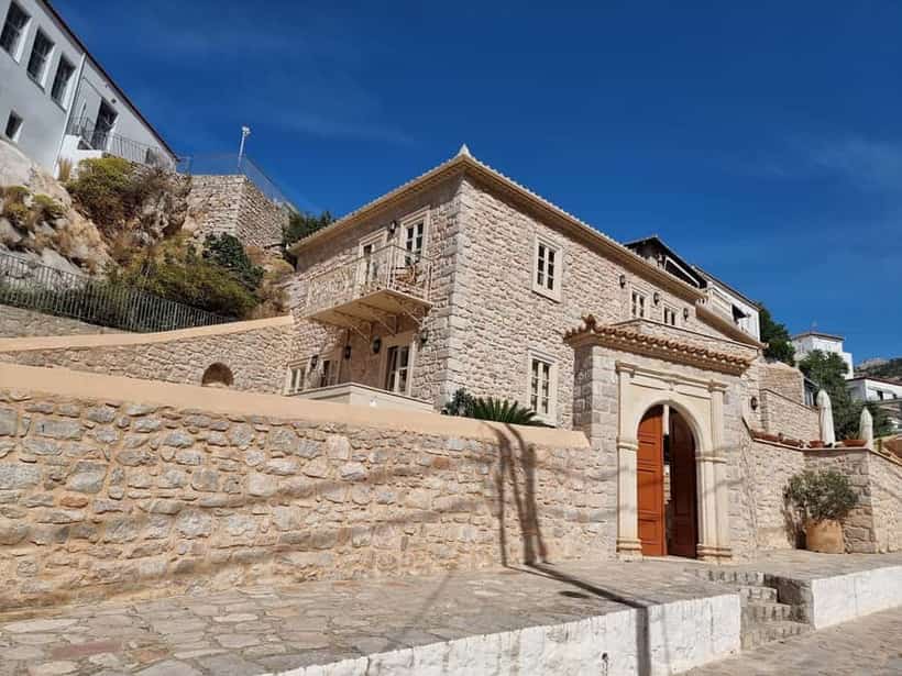 Angelica VIP Boutique Hotel