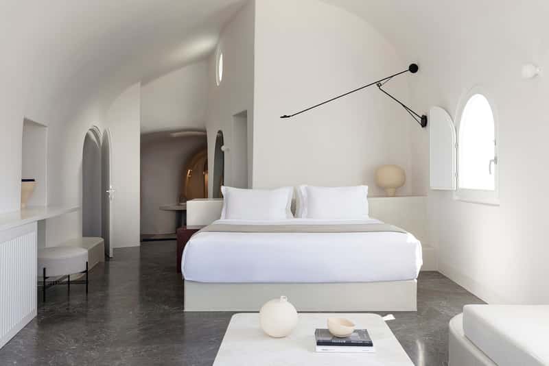 Canaves Oia Suites — 2