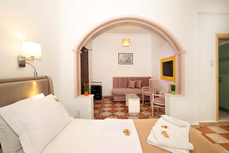 HOTEL KLONOS KYRIAKOS KLONOS — 2