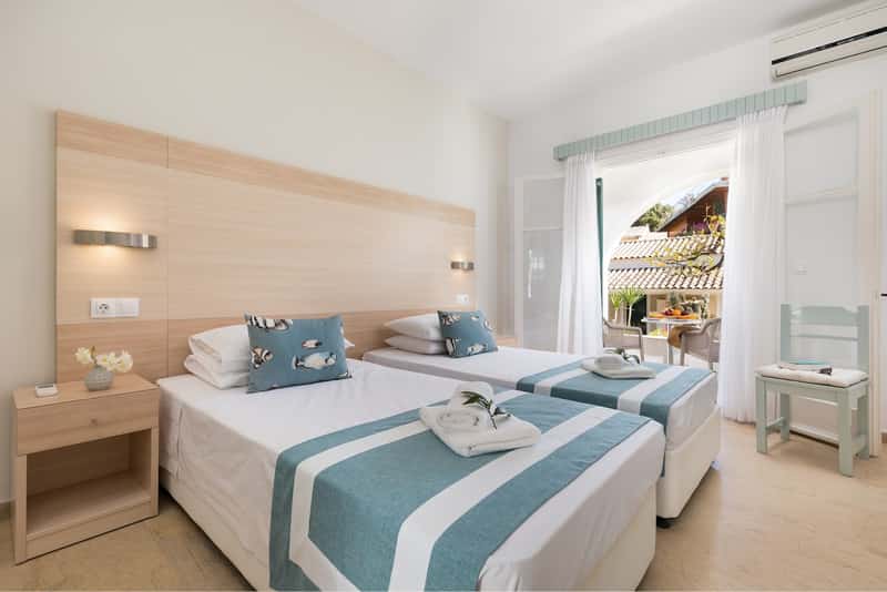 Iliada Beach Hotel — 2