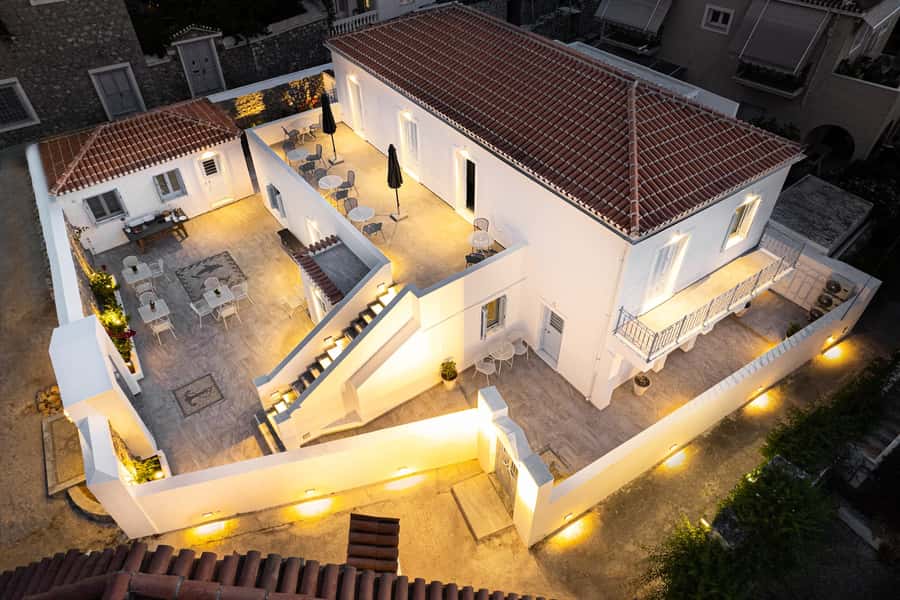 Lumiere spetses