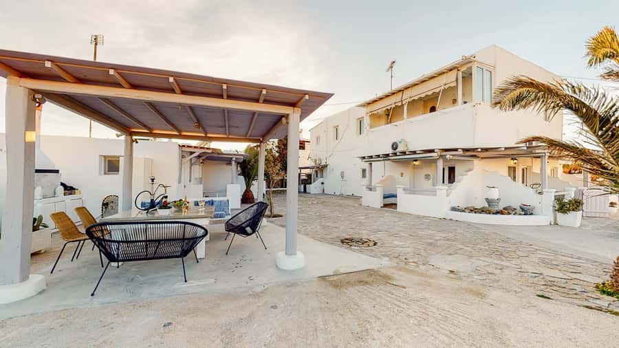 Mykonos Eight