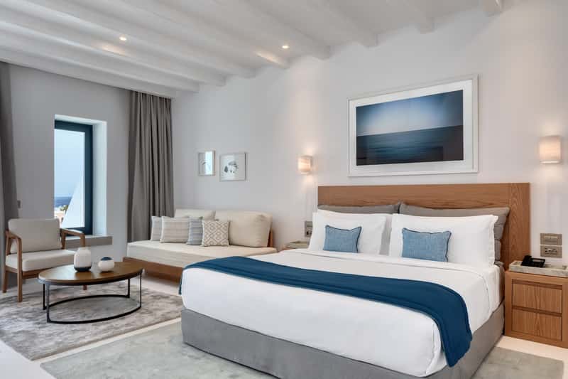 Sandblu Santorini, LXR Hotels & Resorts — 2