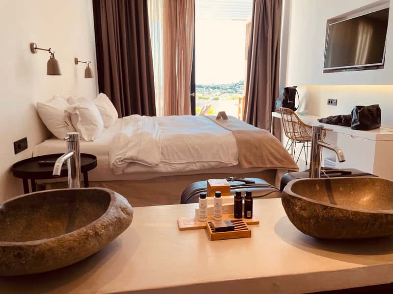 Zante Maris Suites — 2