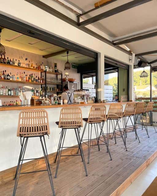 Kraken | Seaside Drink & Dine