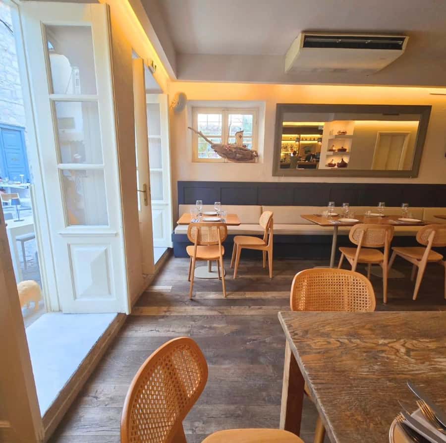 Manna Restaurant - Mediterranean New Greek Cuisine