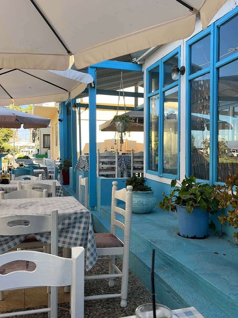 O Makis Fish Taverna — 2