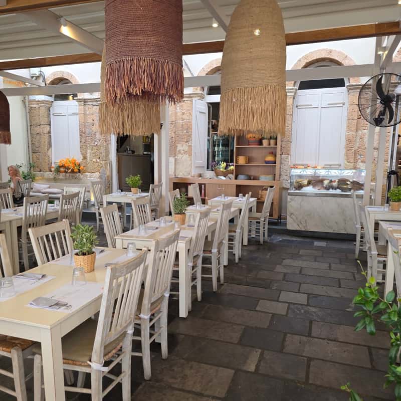 Palazzo al Mare Restaurant Chania — 2