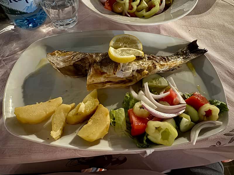 Taverna Lithos — 2