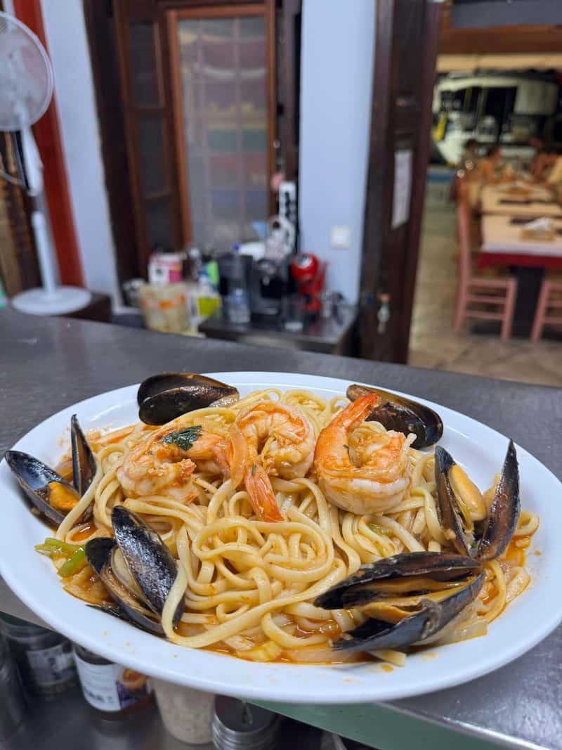 Taverna To Spitiko — 2