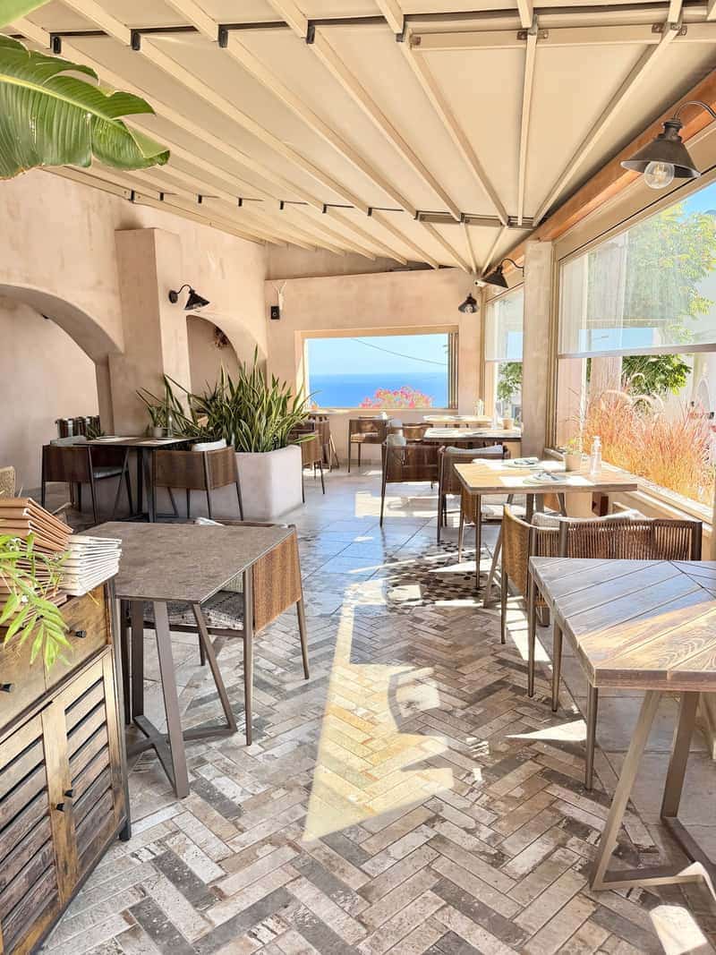 Tholoto Brunch & Restaurant — 2