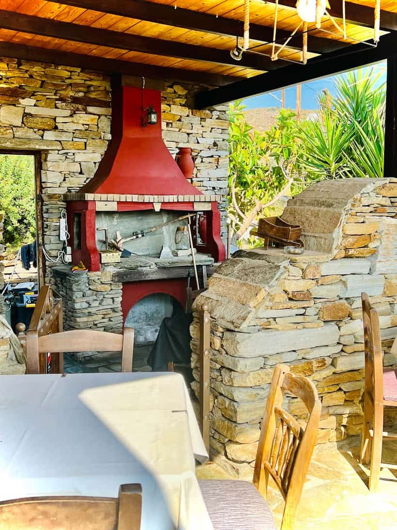 Vilaeti Tavern