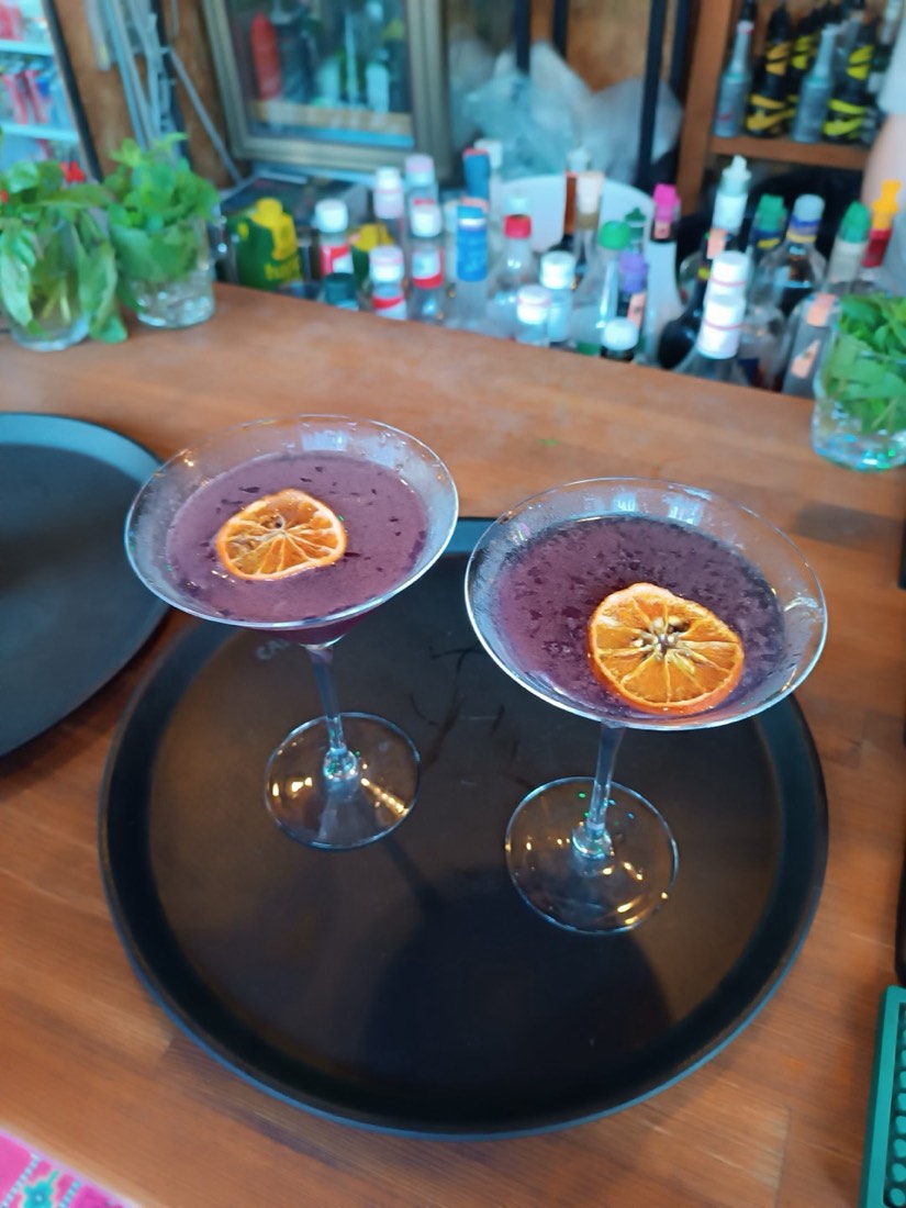Buzë Bar 2