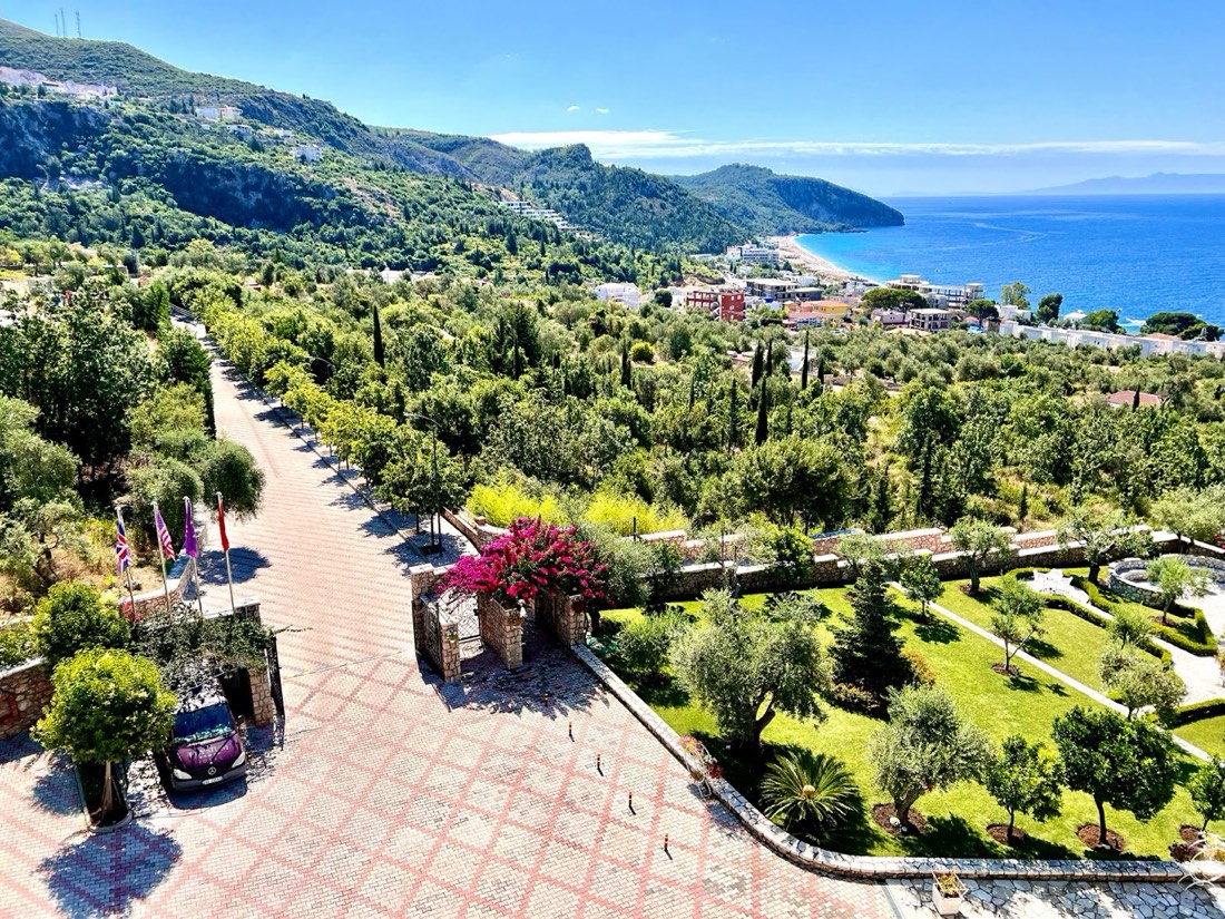 Elysium Hotel Dhërmi