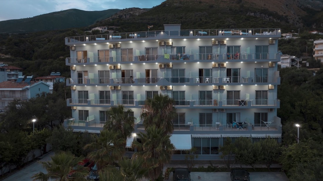 Hotel Blue Days 2