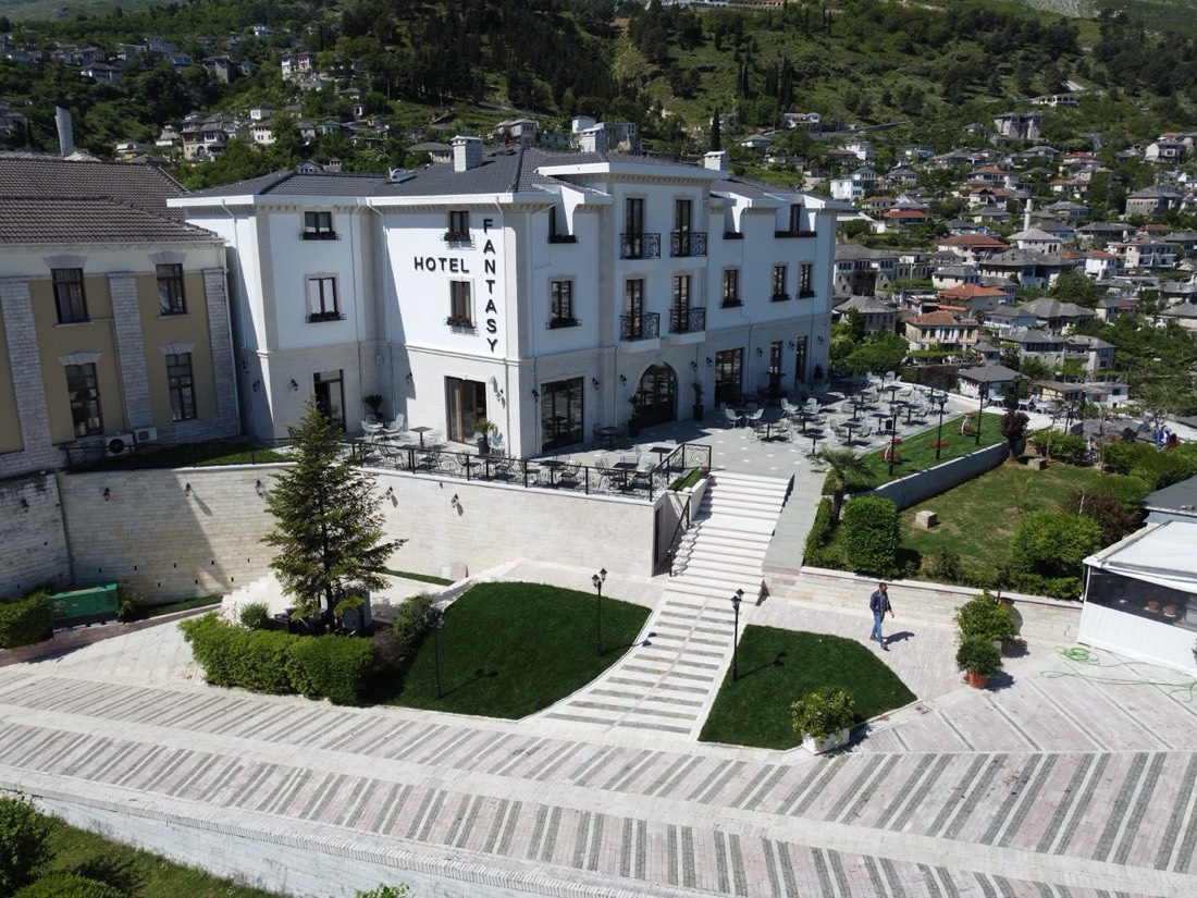 Hotel Fantasy, Gjirokastër