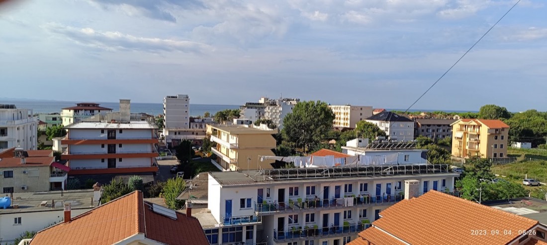 Hotel Lakaj