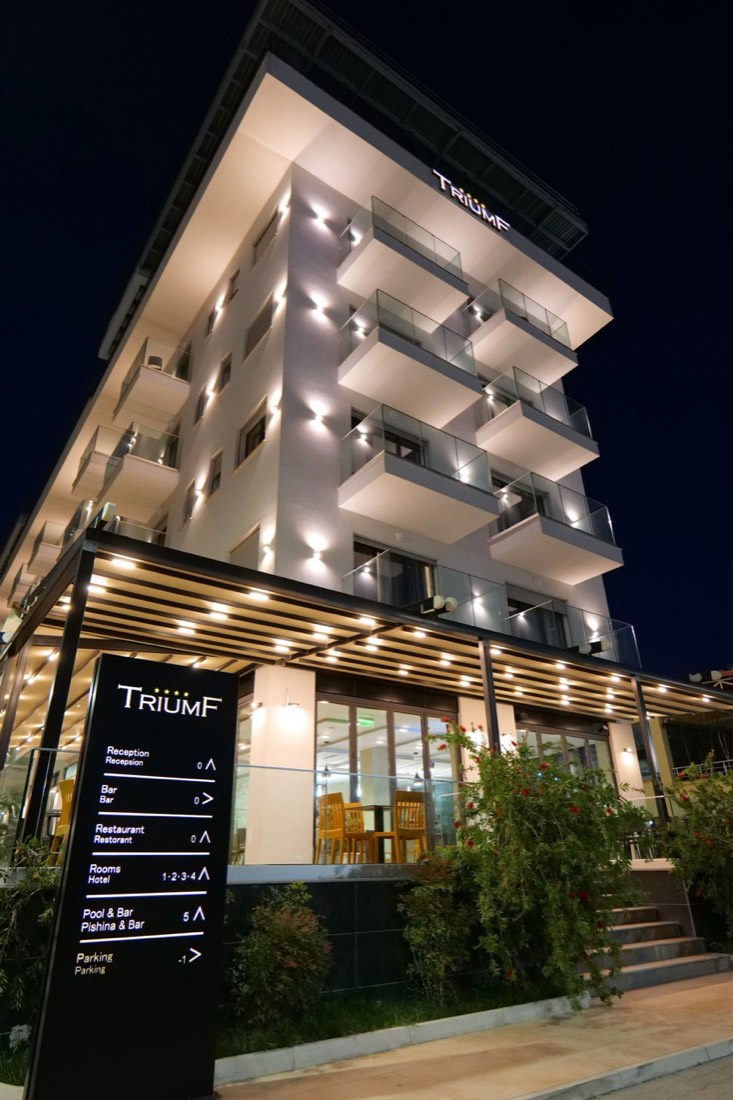 Hotel Triumf Shëngjin