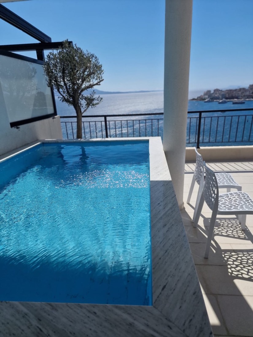 Joanna Suites 2