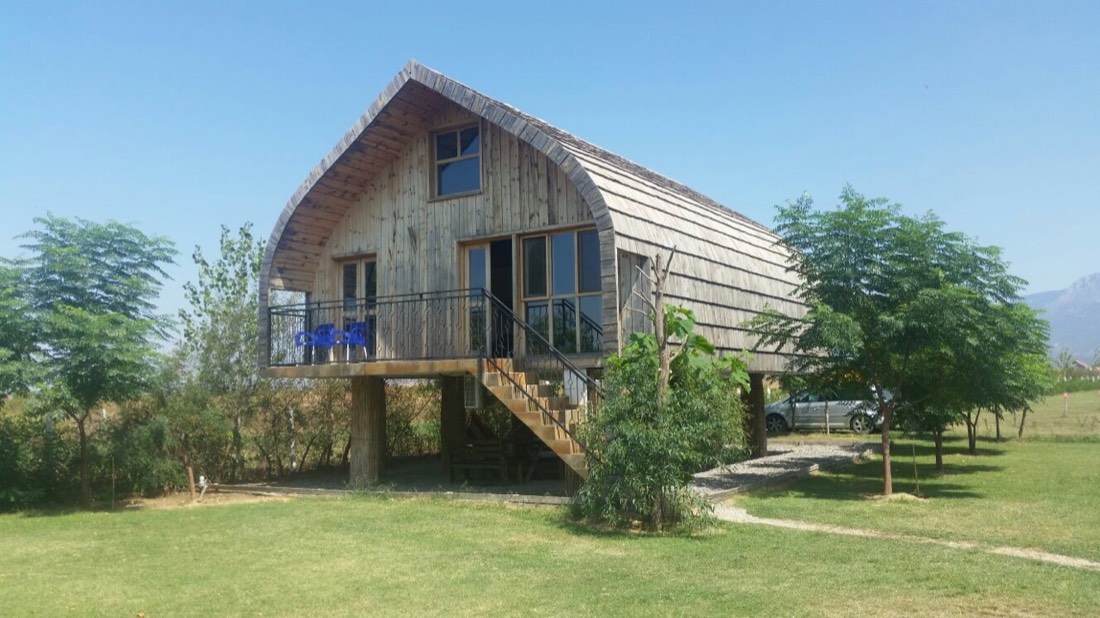 Lake Shkodra Resort 2