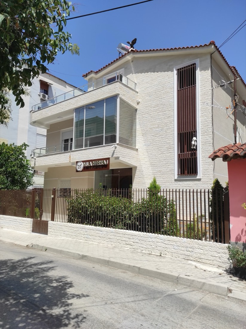"Merkaj" Hotel, Berat