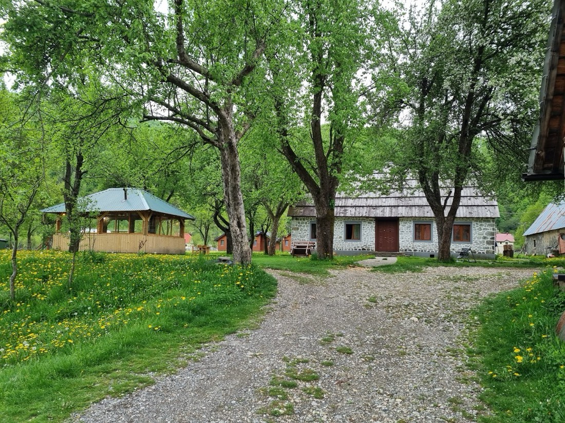 Peraj Guesthouse