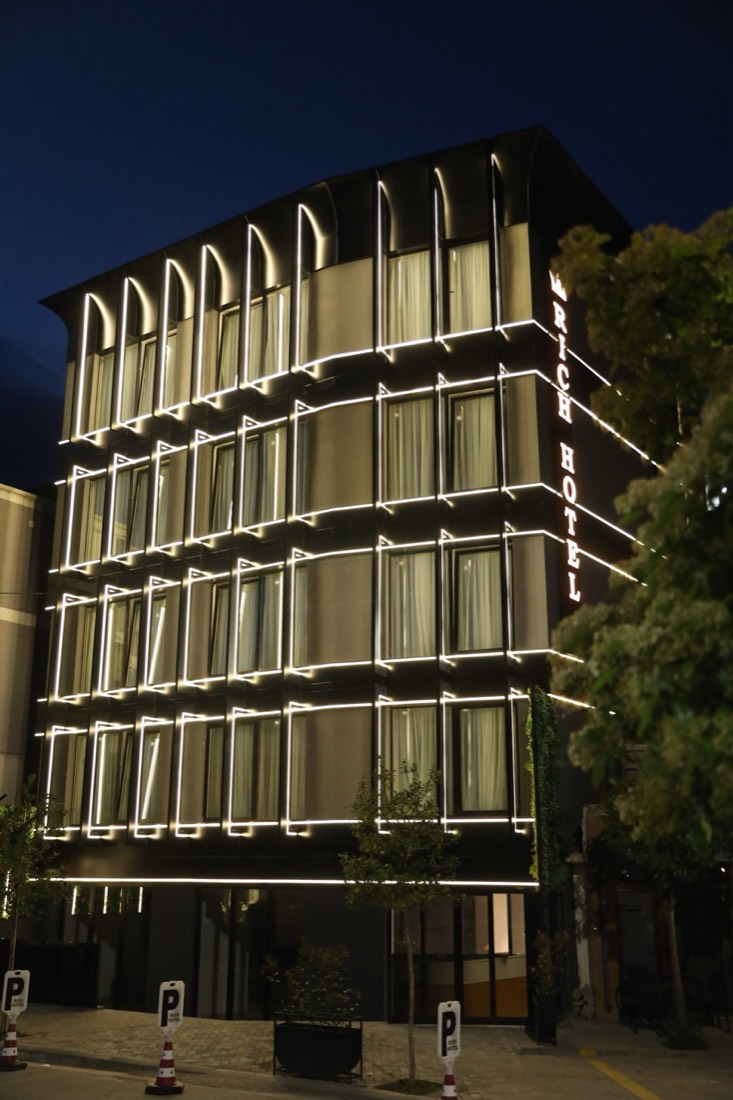 Rich Hotel, Pogradec