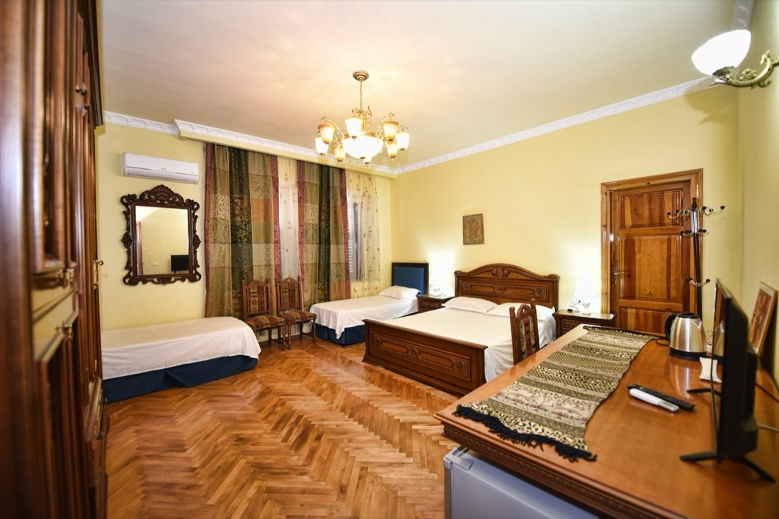 Rose Garden Hotel 2