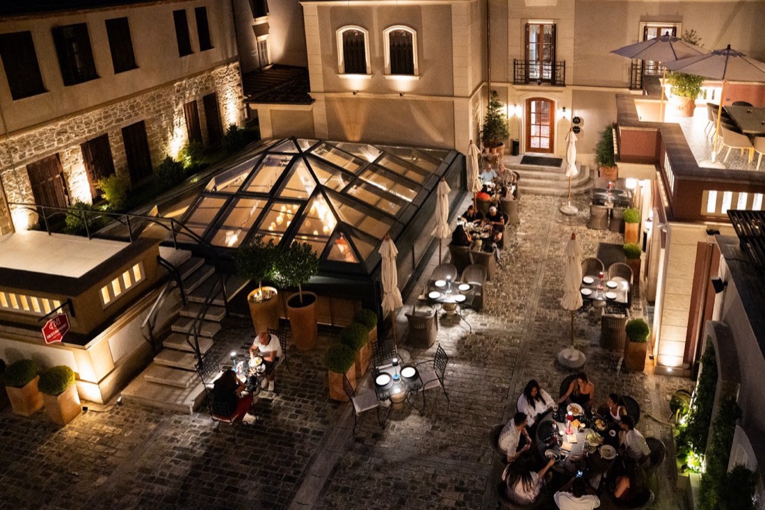 Vila Ebel Hotel, Pool & Spa