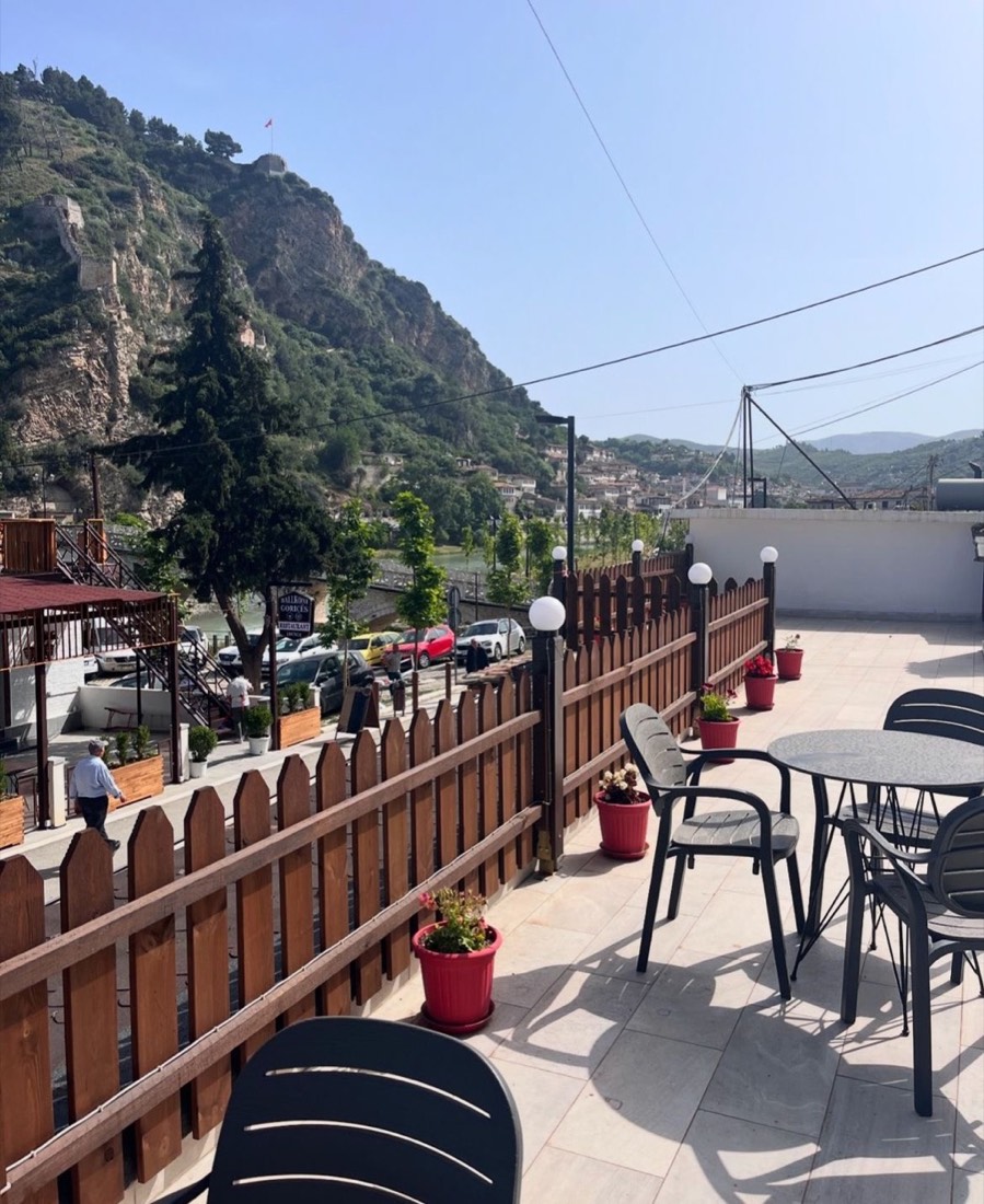 Bar restaurant Luçi 2
