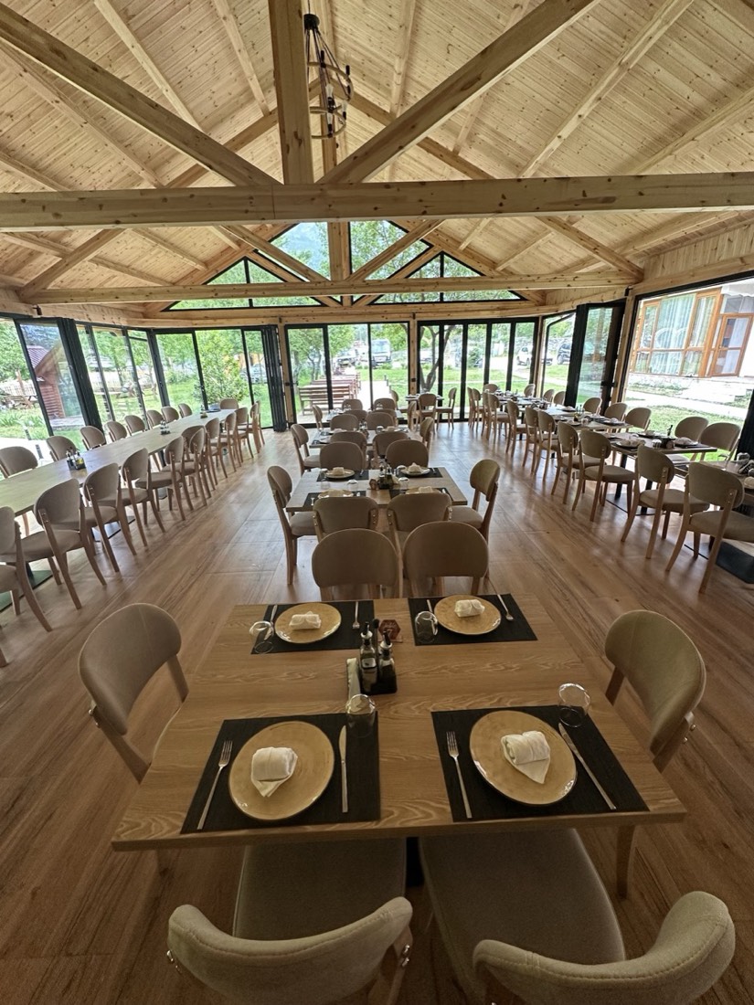 RESTAURANT LOGU I HARUSHAVE 2
