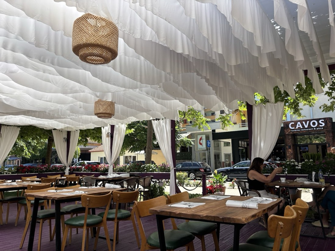 Restorant Cavos 2
