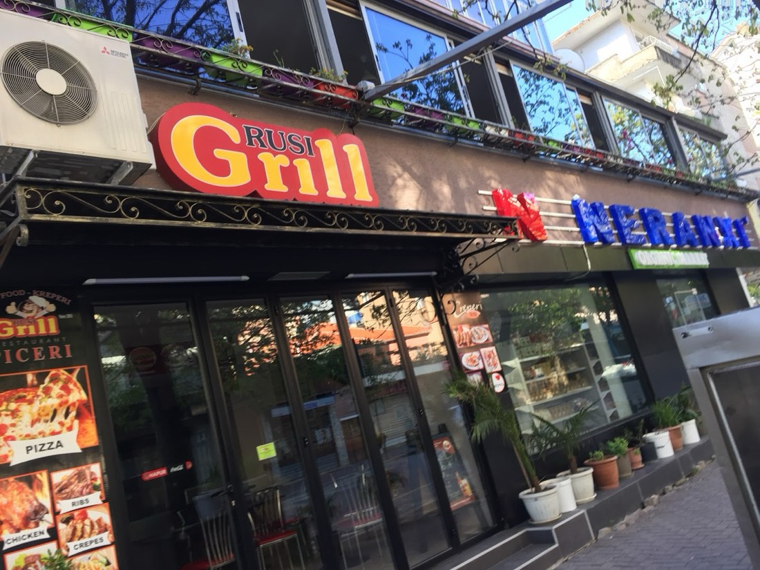 Rusi Grill 2